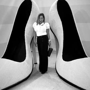 Meet your Posher, Shirley